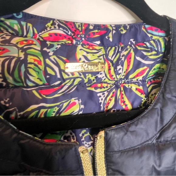 Lilly Pulitzer | Lilah Reversible Down Jacket - Picture 4 of 5
